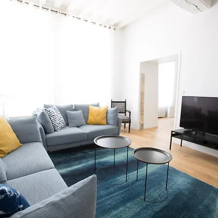 L'aubertine - Hypercentre Avec Terrasse * Beaune