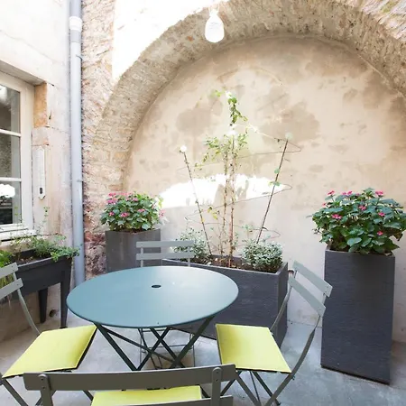 L'aubertine - Hypercentre Avec Terrasse * Beaune